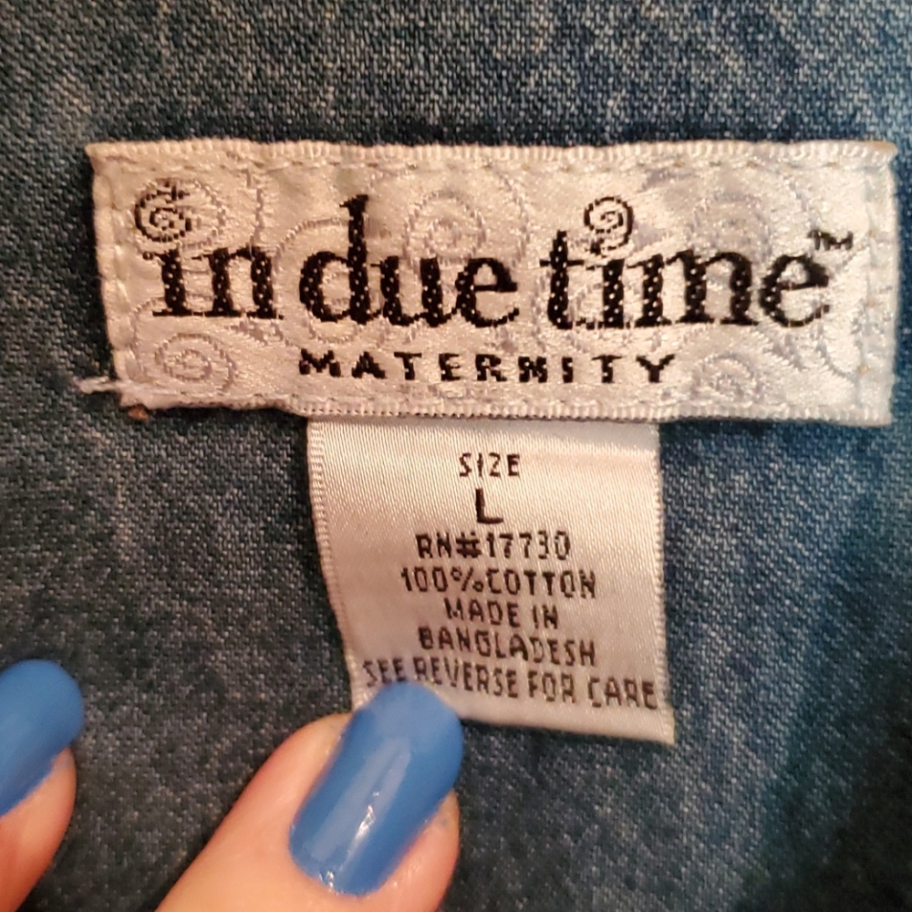 NEW DISTRESSED Denim snap button down sz L - MATERNITY - PERFECT PLUS SIZE BLOUS - Picture 2 of 4